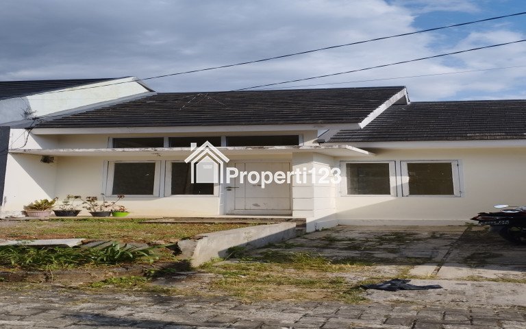 Rumah Villa Boenga - 1