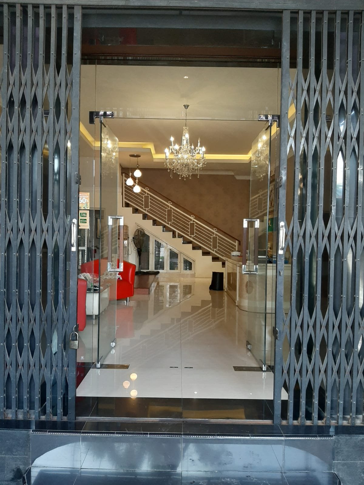 Ruko Raya Darmo Permai Selatan siap huni - 2