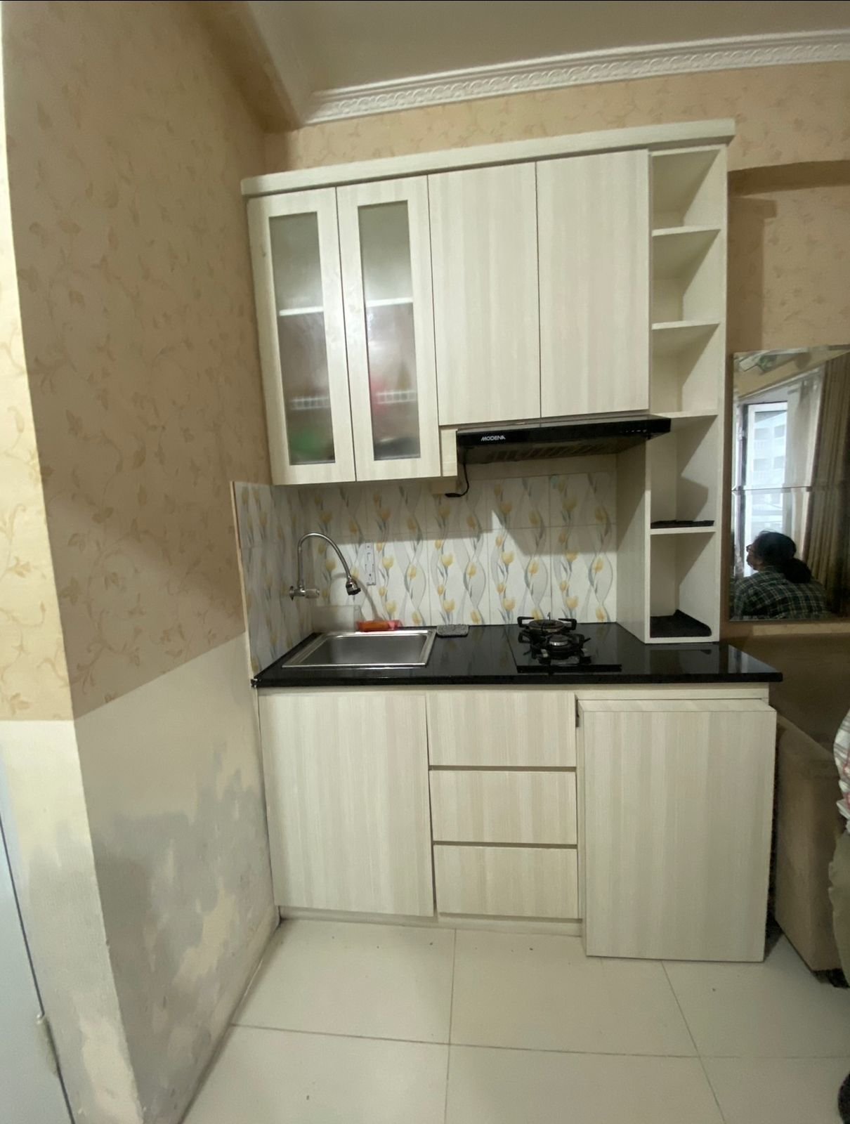 The green pramuka city 2 kamar furnish tower mall Magnolia. - 4