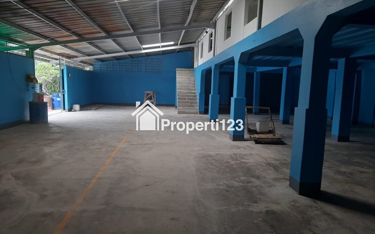 Sewa Gudang Habis Renovasi Lokasi Strategis di Bekasi - 3