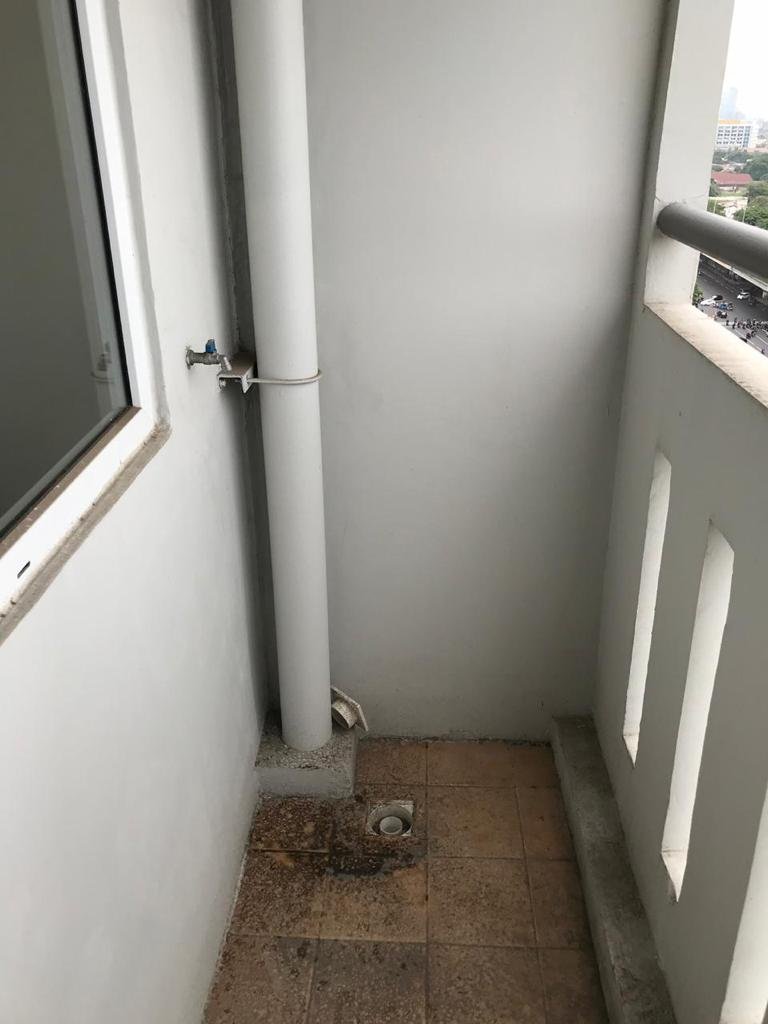 Apartemen the green pramuka city 2 kamar kosong mall tower - 12