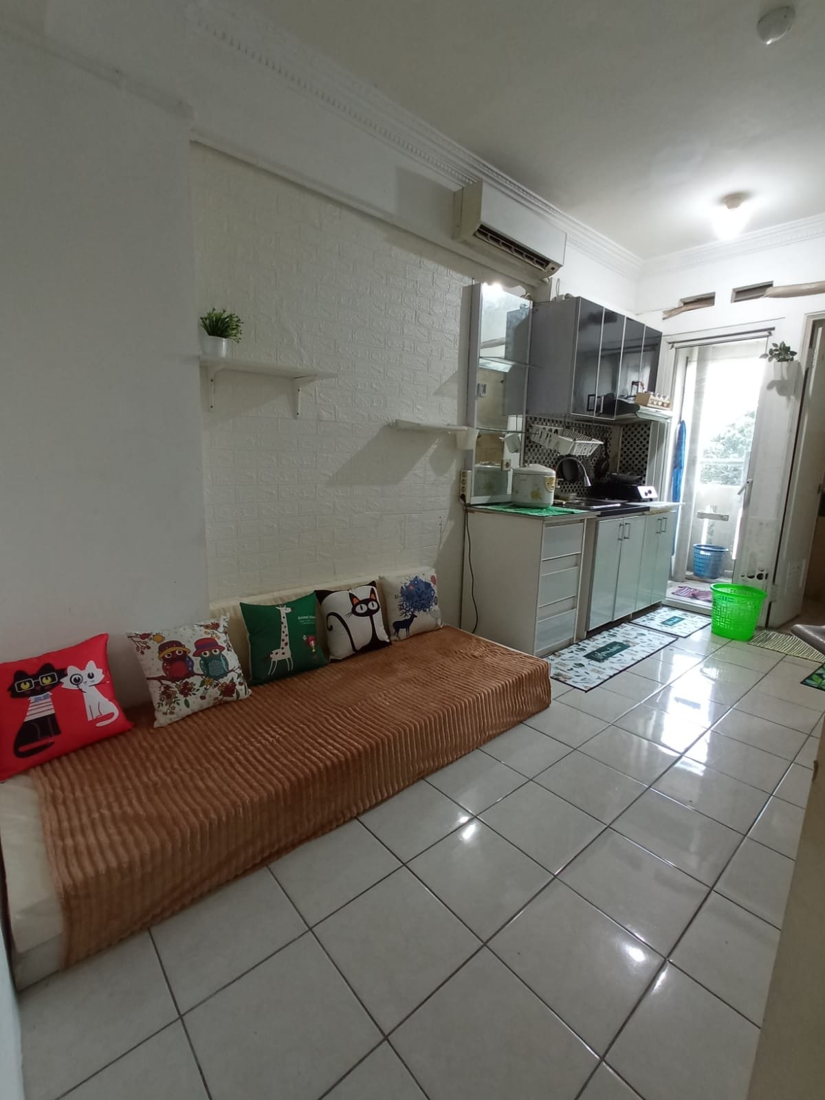 Apartemen the green pramuka city 2 kamar furnish. - 14