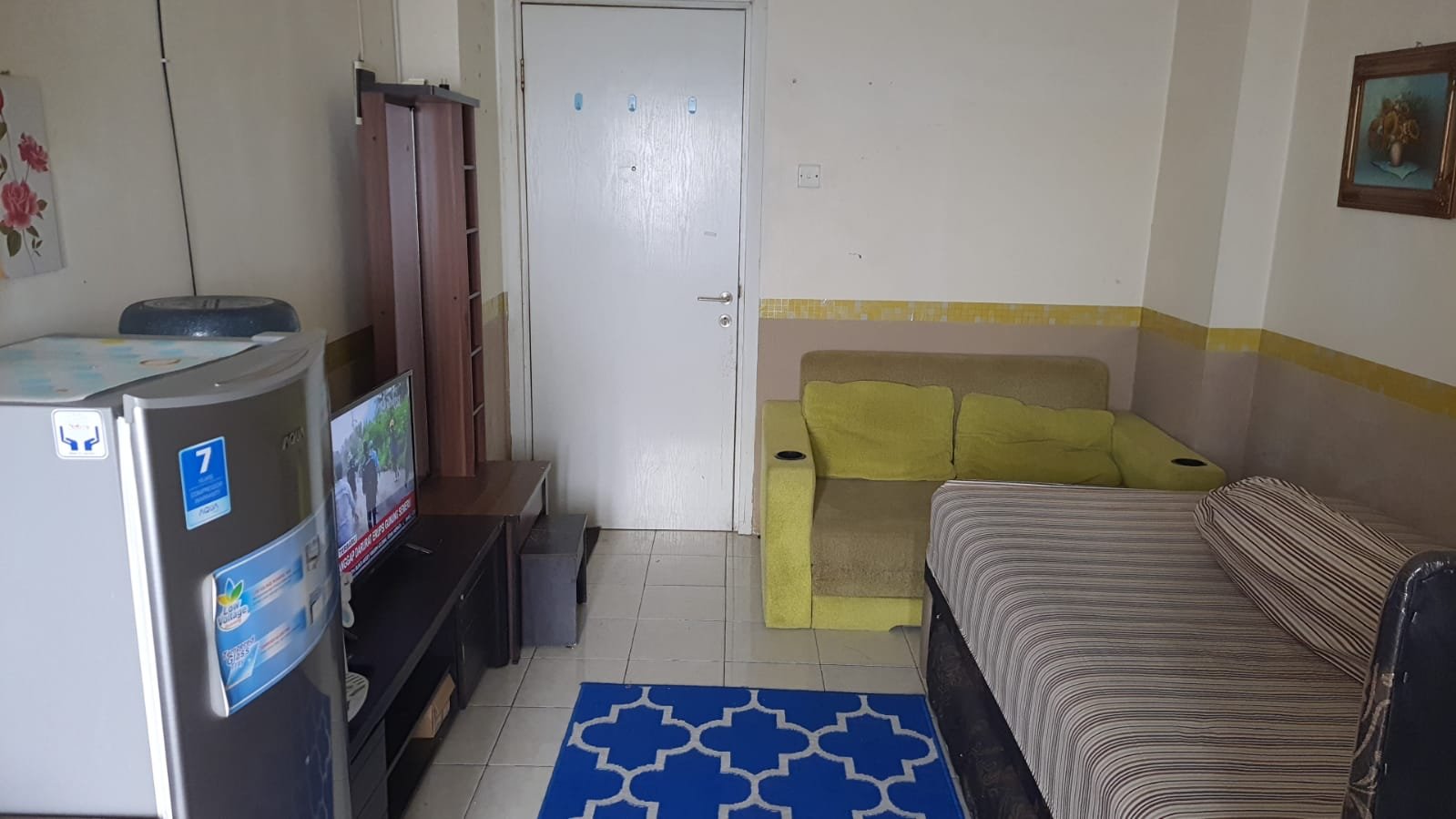 The green pramuka city studio furnish per bulan. - 4