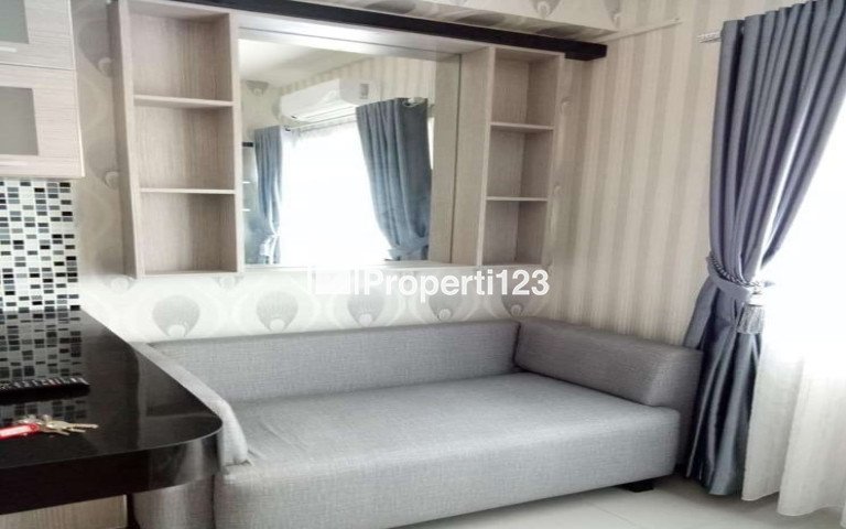 Apartemen the green pramuka city 2 kamar furnish tower mall - 1