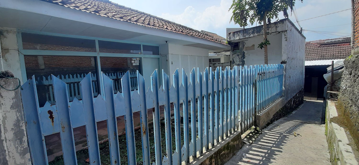 RUMAH HITUNG TANAH DI JALAN CIHAMPELAS BANDUNG - 6