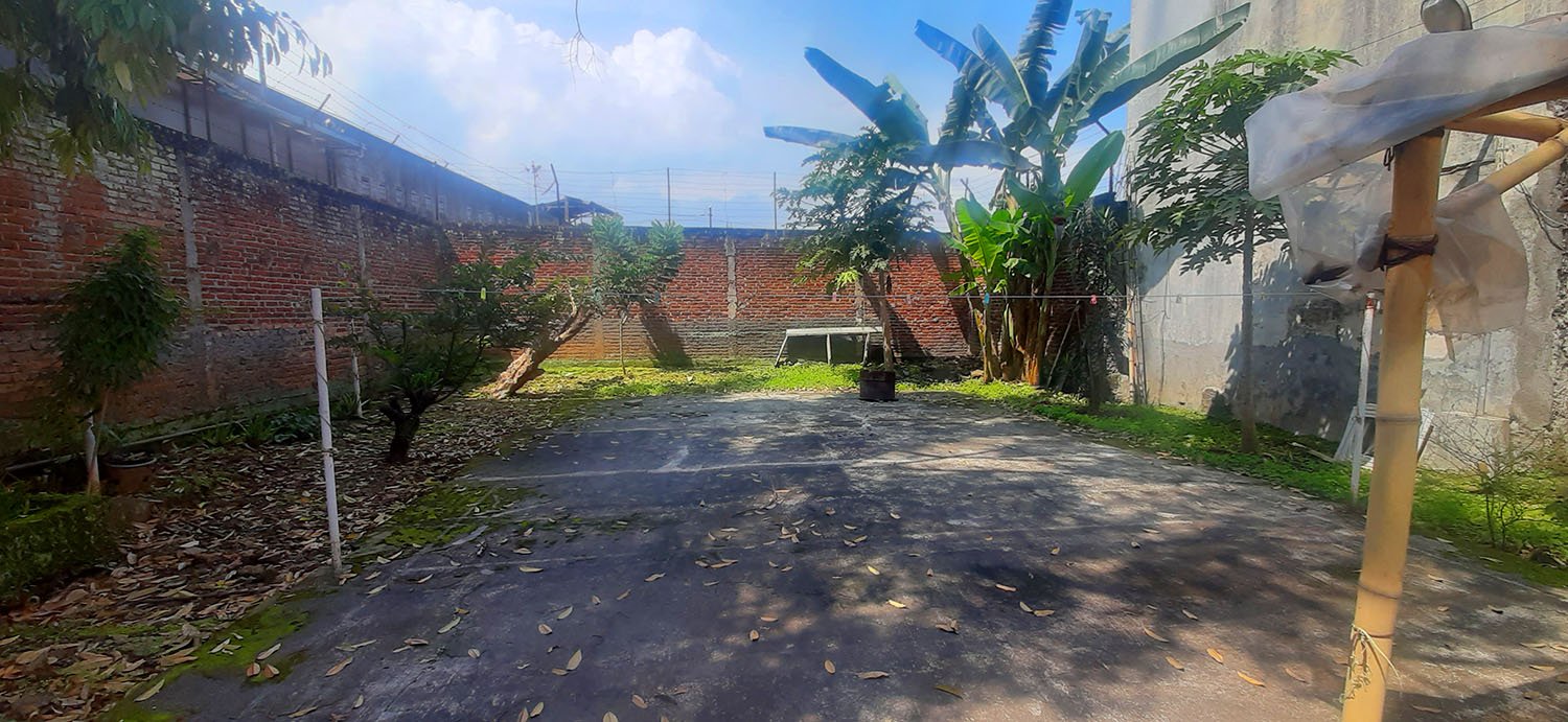 RUMAH HITUNG TANAH DI JALAN CIHAMPELAS BANDUNG - 14