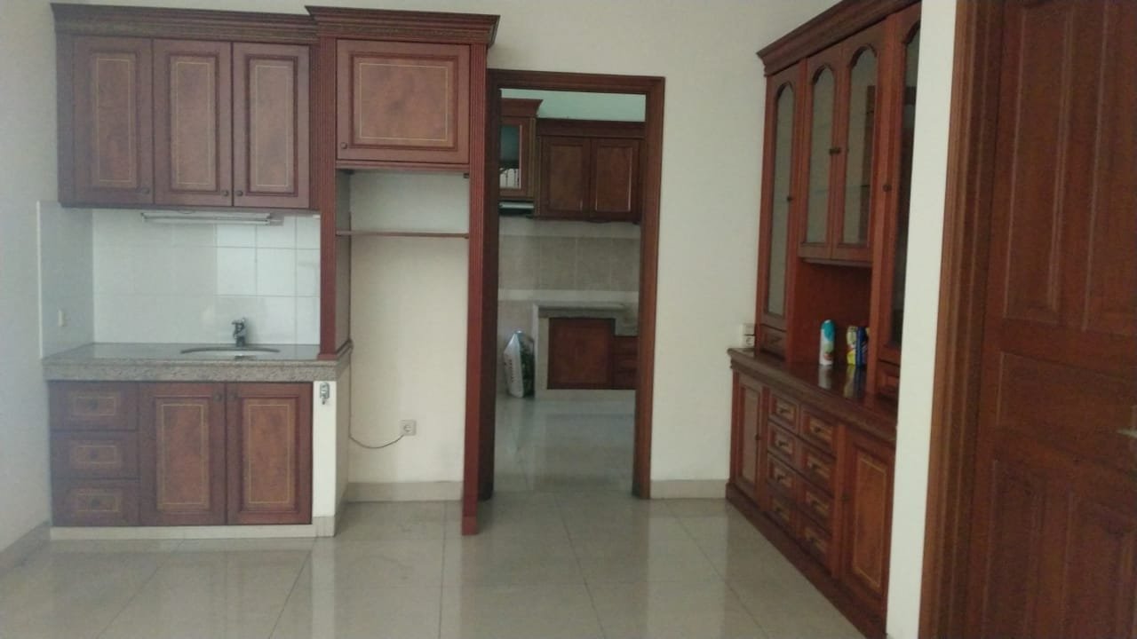 Rumah Mewah Tanah Luas 600 m2 di Pondok Indah Siap Huni  harga 30 M (nego) - 4