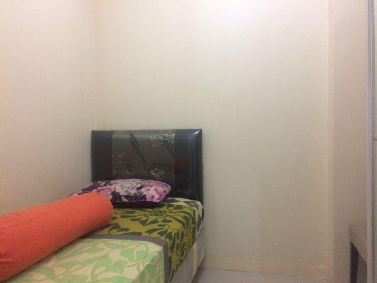 Apartemen the green pramuka city 2 kamar furnish murah - 2