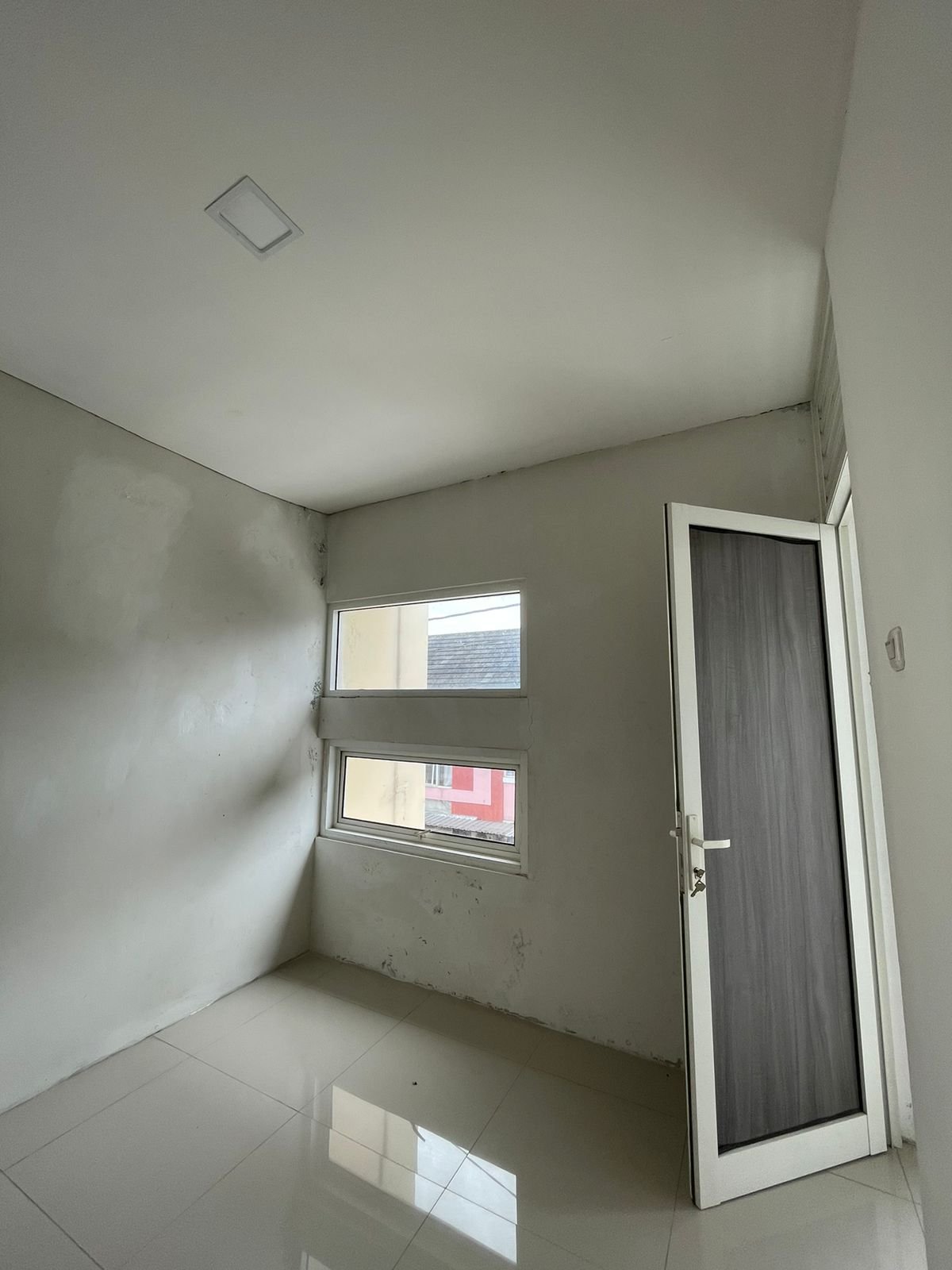 Dijual Rumah 2 Lantai Perum Graha Veteran Salatiga - 22