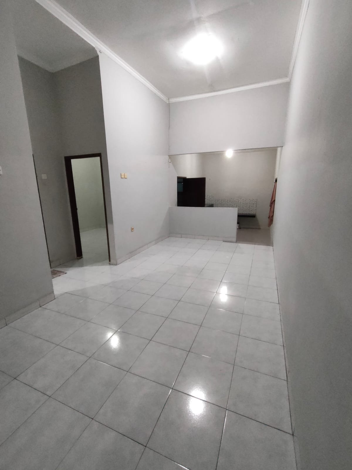 RUMAH CANTIK, SIAP HUNI DI KM.4 - 6