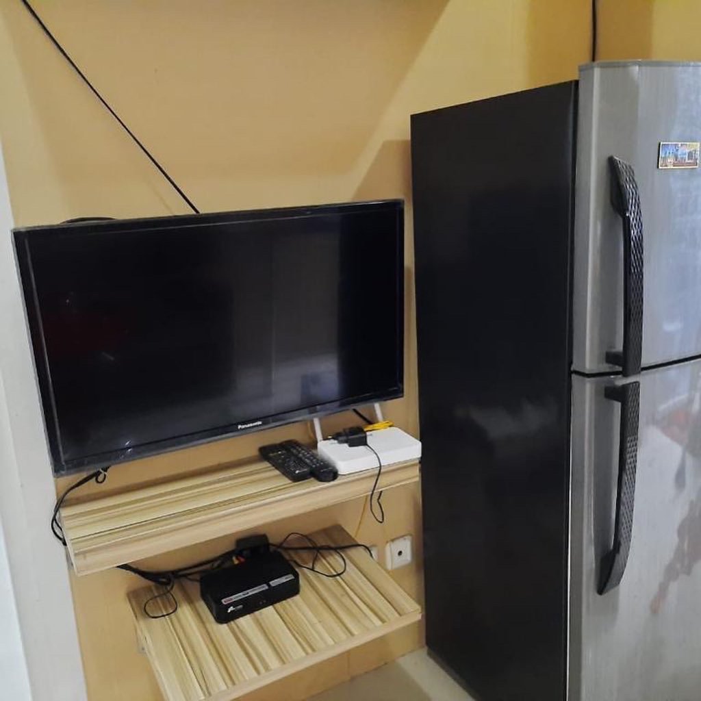 Apartemen the green pramuka city 2 kamar furnish tower Bougenville - 4