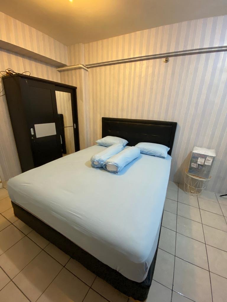 Apartemen the green pramuka city studio furnish lengkap - 2