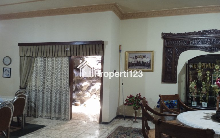 (BWI A.340) Dijual Rumah di Jl.Merapi RT.01 RW.03 Desa Genteng Kulon Kec.Genteng Kab.Banyuwangi - 4