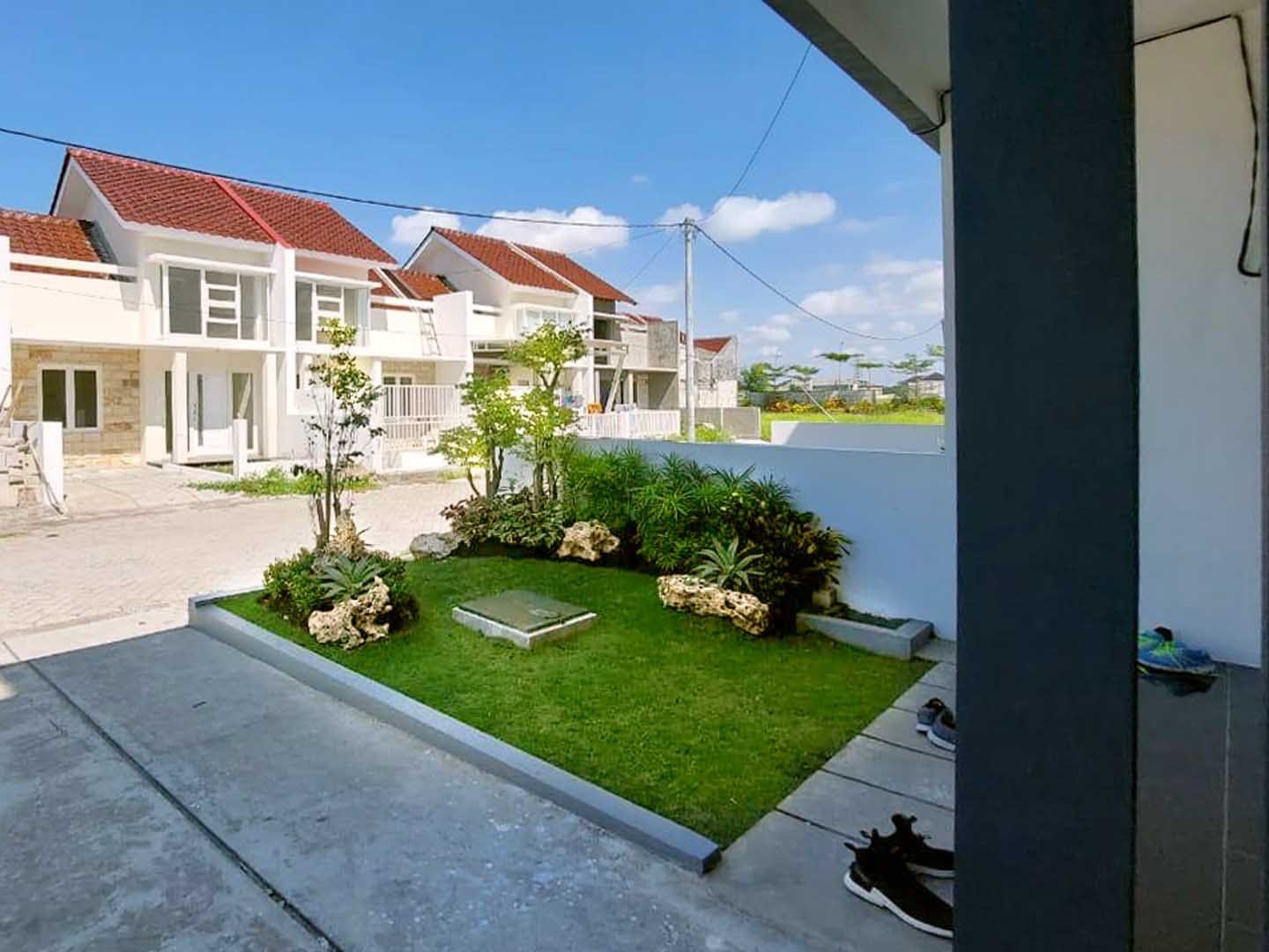 Rumah Siap Huni Green Lake Wonorejo Surabaya Timur - 7