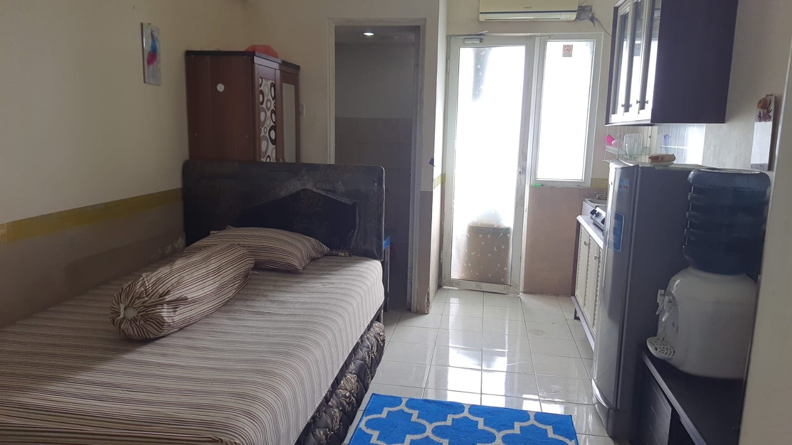 The green pramuka city studio furnish sewa per bulan. - 2