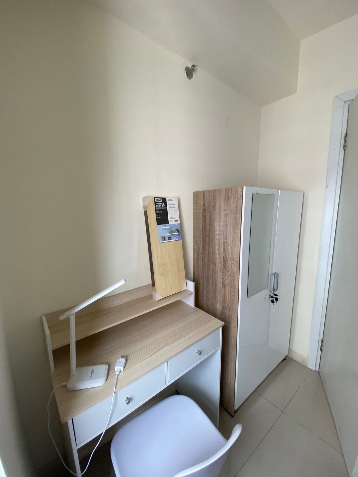 Apartemen the green pramuka city 2 kamar furnish - 16