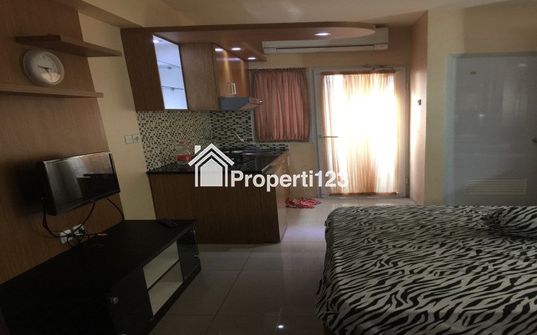Apartemen the green pramuka city studio furnish tower chrysant - 1