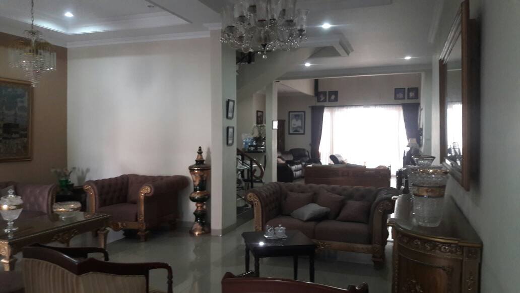 Rumah Mewah di Rempoa, Tangerang Selatan Nego Keras sampe Jadi Hanya 5,5 M - 5