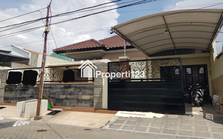 Rumah Satelit Indah siap huni - 1