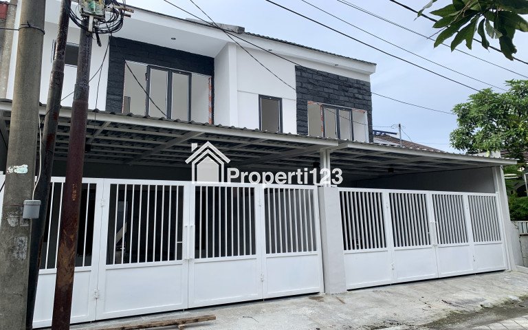Promo 50jt! Rumah 2 Lantai Lux Modern - Rungkut Surabaya Timur - 1