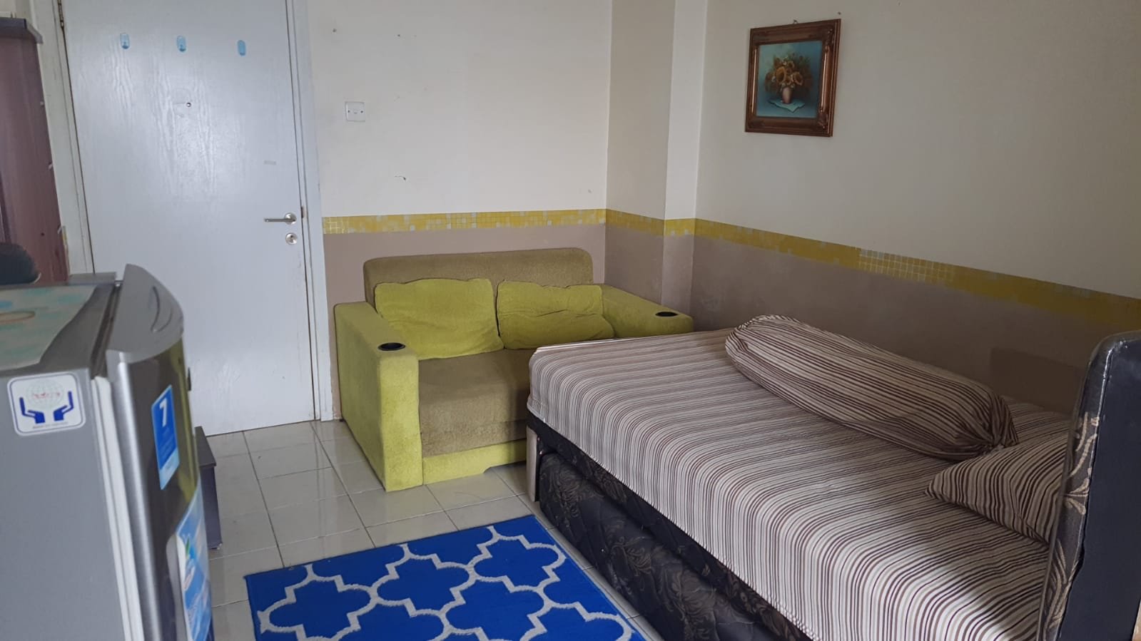 Apartemen the green pramuka city studio furnish tower Chrysant. - 6