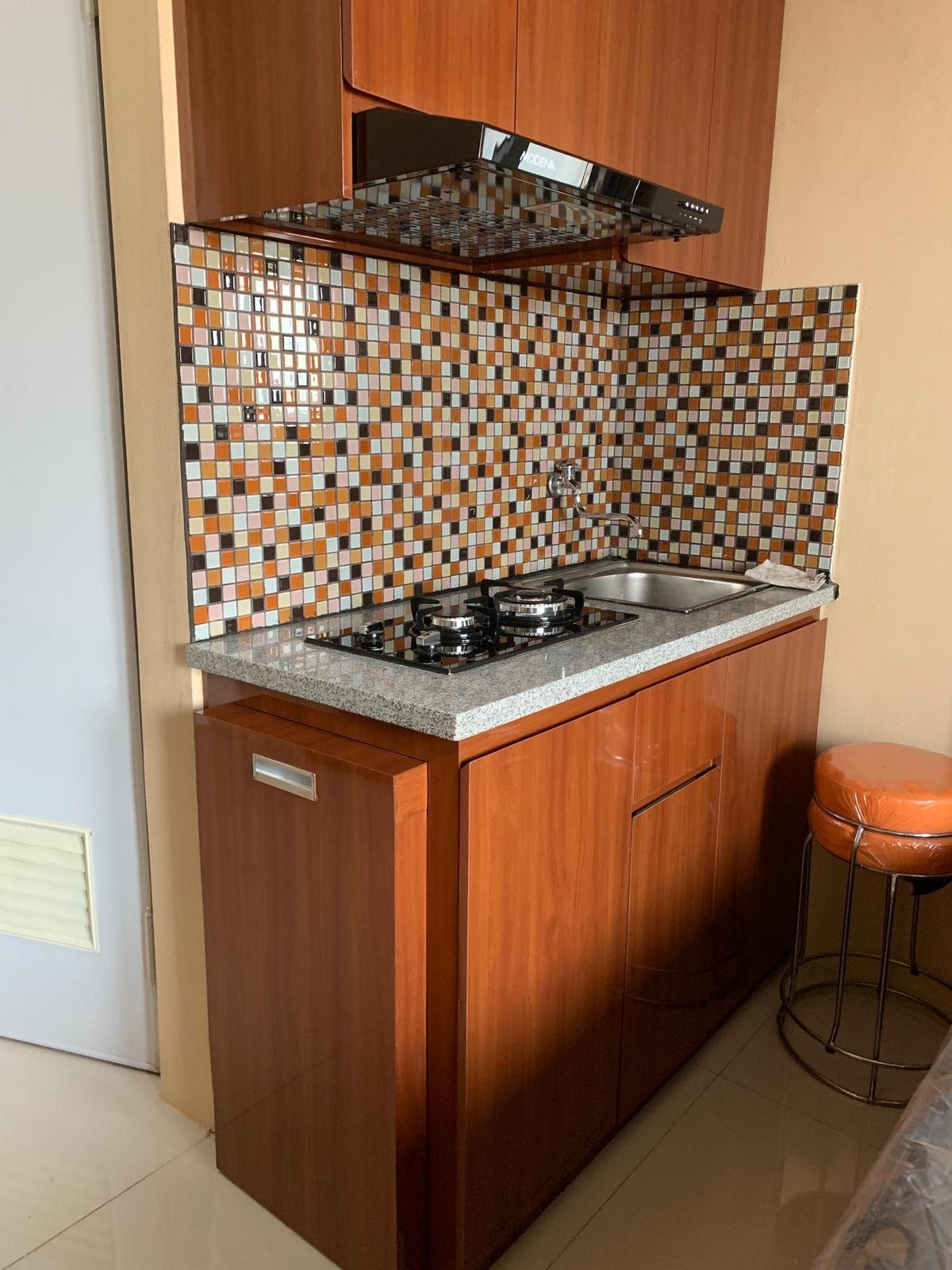 The green pramuka city apartement studio furnish per tahun. - 6