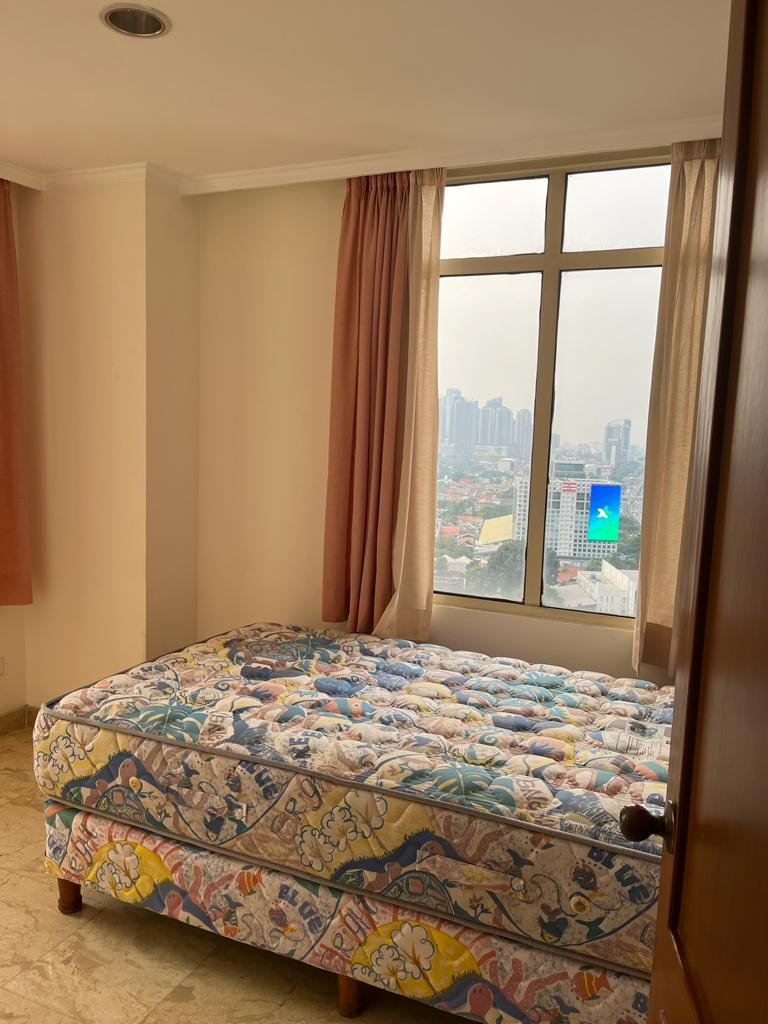 Minimalist 2-Bedroom Apartment - 10