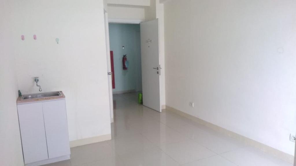 Apartment the green pramuka city studio kosong. - 2