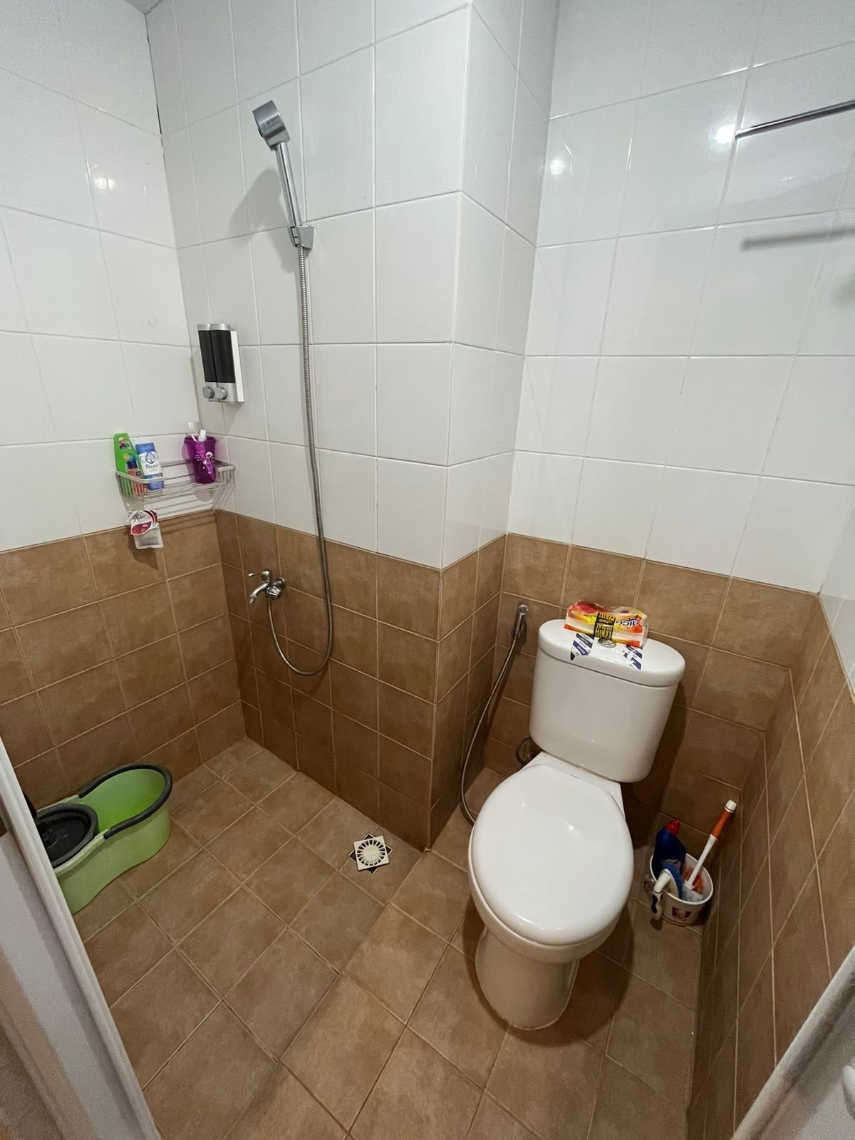 Apartment the green pramuka city 2 kamar furnish. - 2