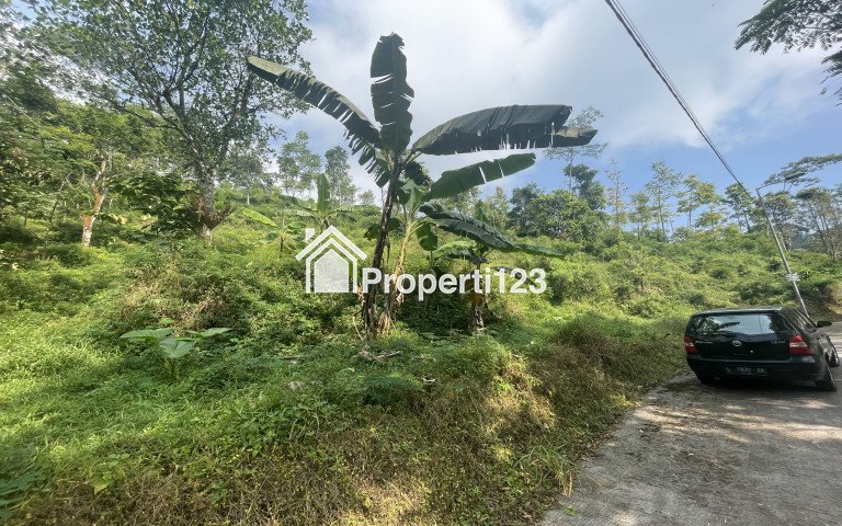 Dijual! Tanah di Pacet Mojokerto Dekat dengan Pemandian Air Panas - 1