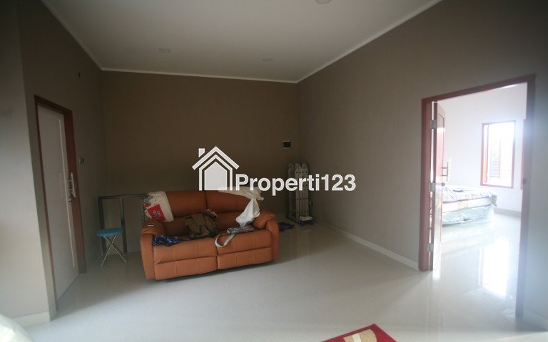 Jual Rumah 2 Lantai - 3