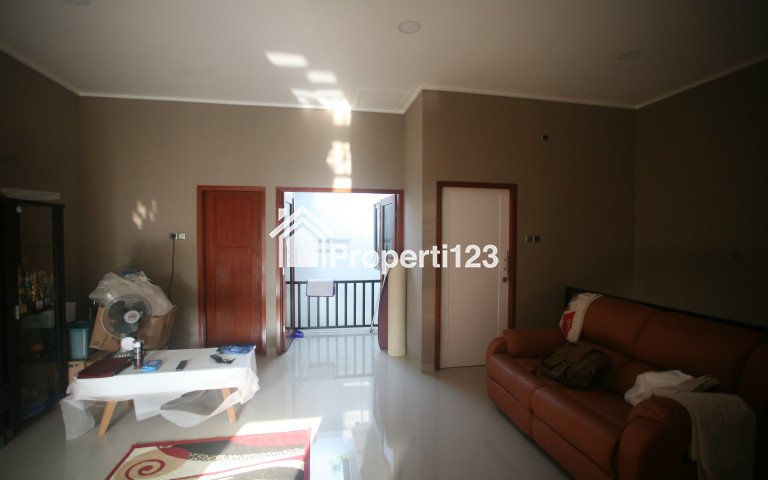 Jual Rumah 2 Lantai - 4