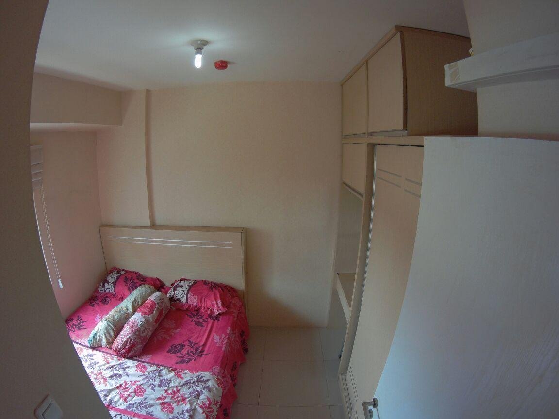 Apartment the green pramuka city 2 kamar furnish lengkap - 3