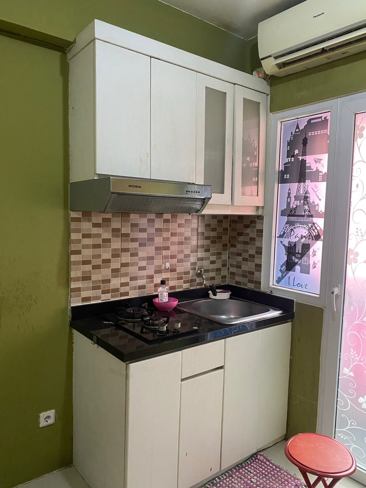 Apartment the green pramuka city studio furnish tower Scarlett Mall - 10