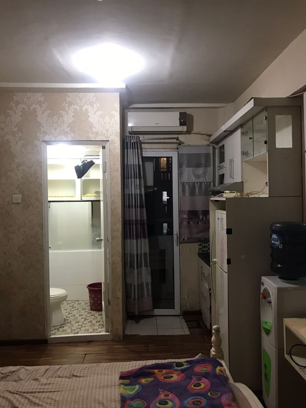 Apartment the green pramuka city studio furnish tower Chrysant - 12