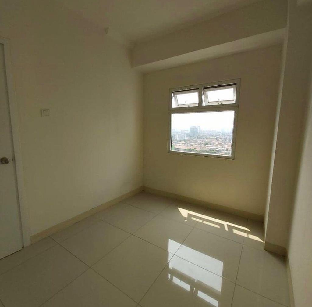 Apartment the green pramuka city 2 kamar kosong tower Scarlett Mall - 4