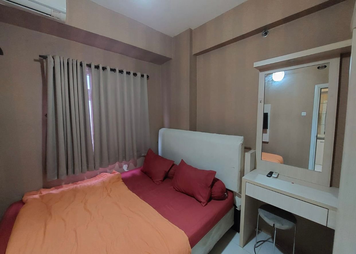 Apartment the green pramuka city studio furnish tower Scarlett Mall. - 10