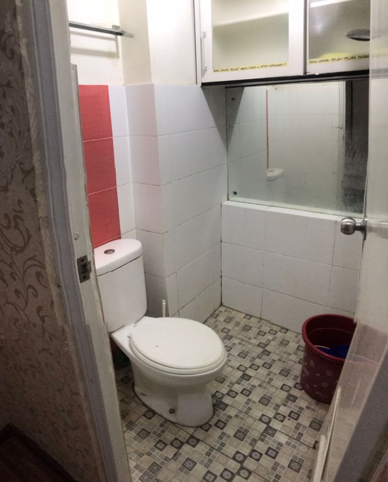 Apartment the green pramuka city studio furnish - 14