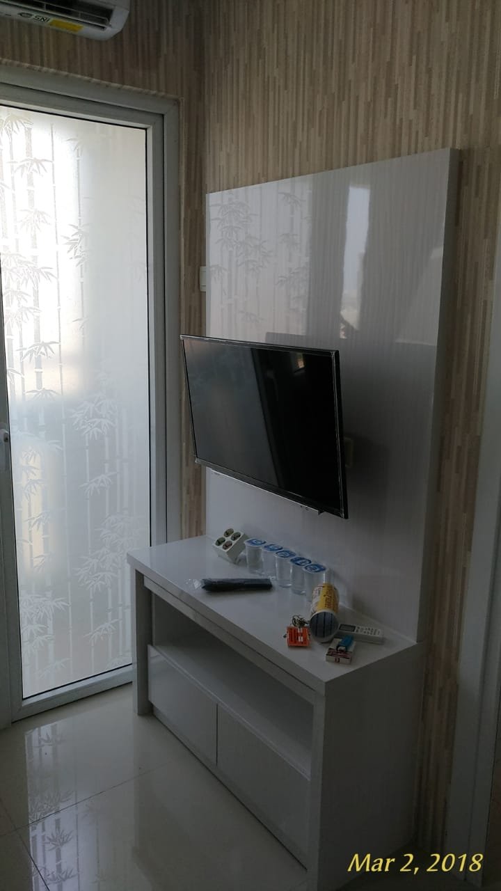 Apartment the green pramuka city 2 kamar furnish tower Bougenville - 6