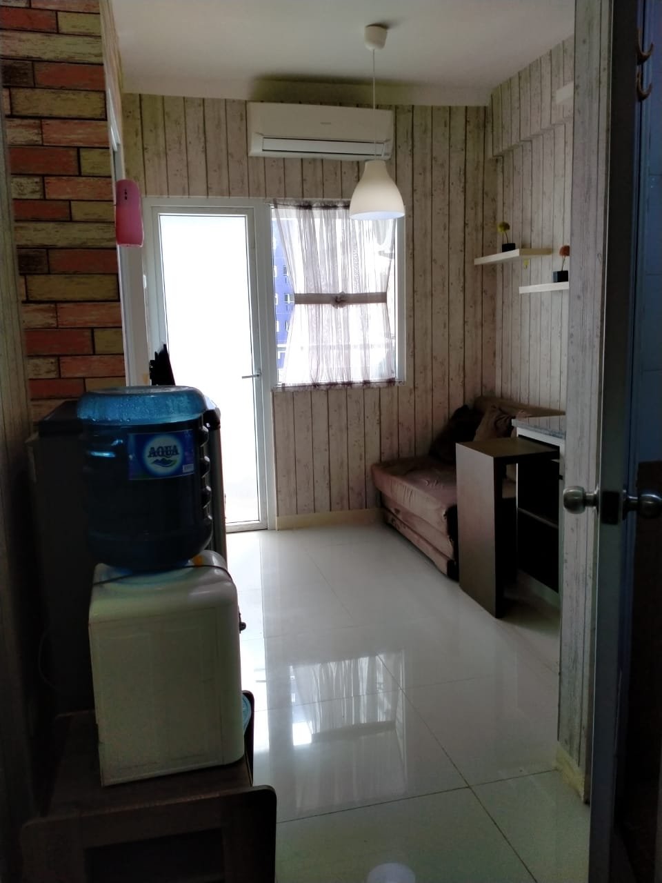 Apartment the green pramuka city 2 kamar furnish tower Bougenville - 18