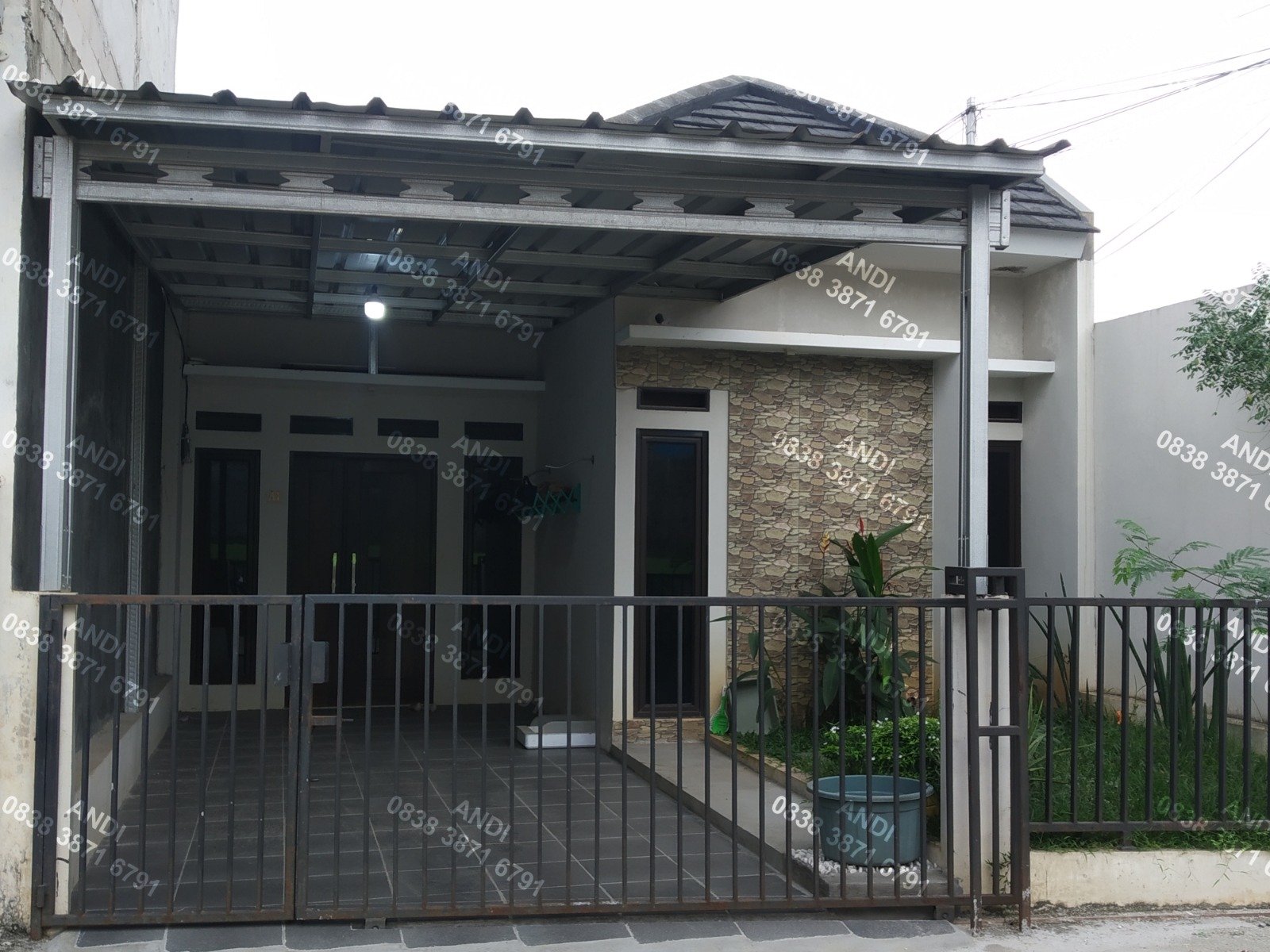 Disewakan Rumah Tahunan dekat Pamulang, BSD, Depok, Jakarta Selatan - 9