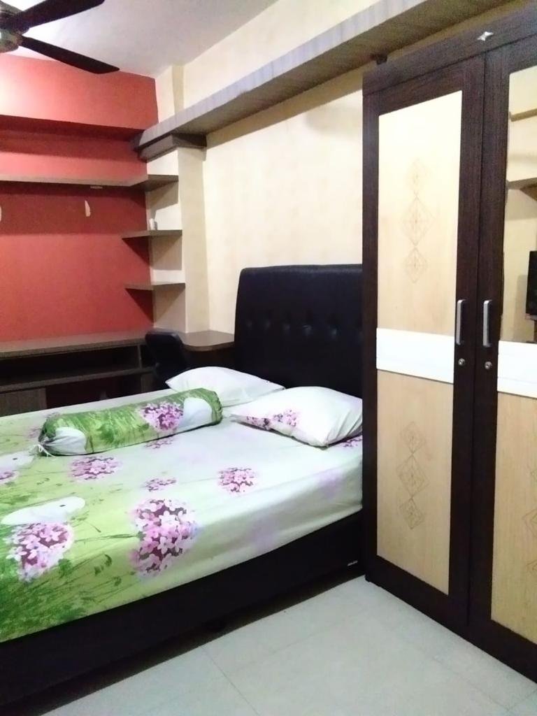 The green pramuka city apartement studio furnish per bulan - 2