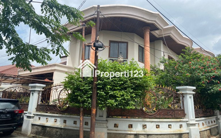 Rumah hunian nyaman di Jakarta Timur - 11
