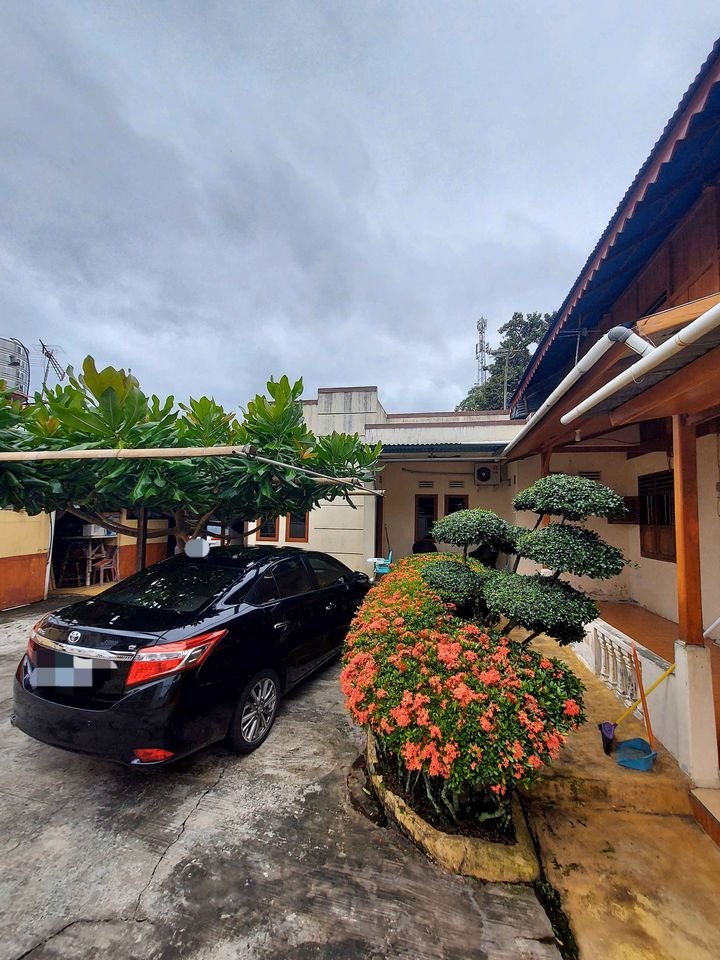 Rumah strategis bebas banjir - 24