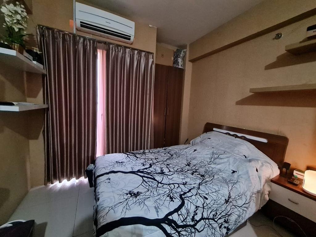 The green pramuka city apartement studio furnish per tahun. - 3