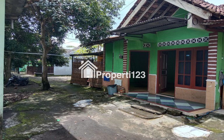 RUMAH DIKONTRAKAN - 2