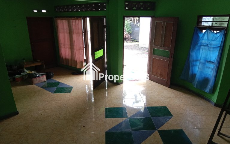 RUMAH DIKONTRAKAN - 3