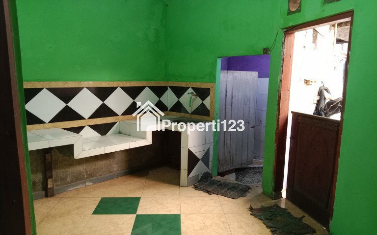 RUMAH DIKONTRAKAN - 4