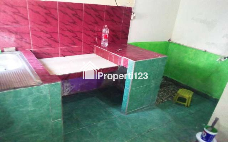 RUMAH DIKONTRAKAN - 7
