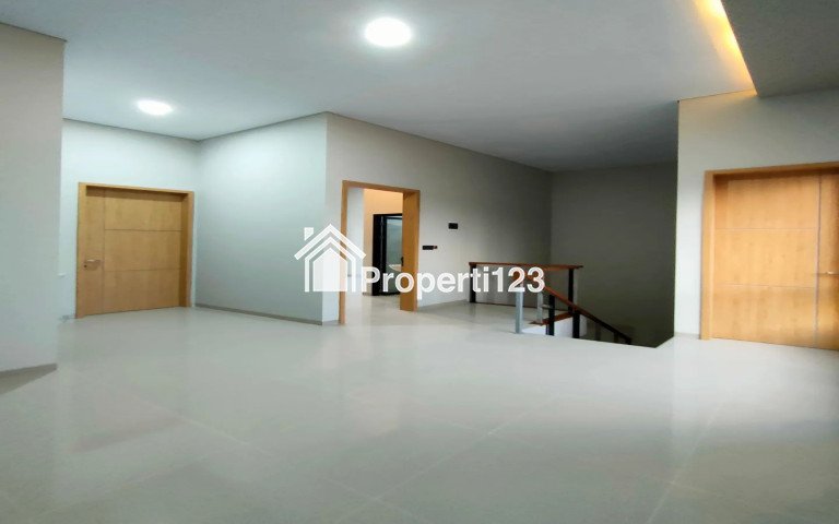 Rumah Mewah Desain Kontemporer Modern Selatan Kampus UII, Jl Kaliurang KM 12 - 1